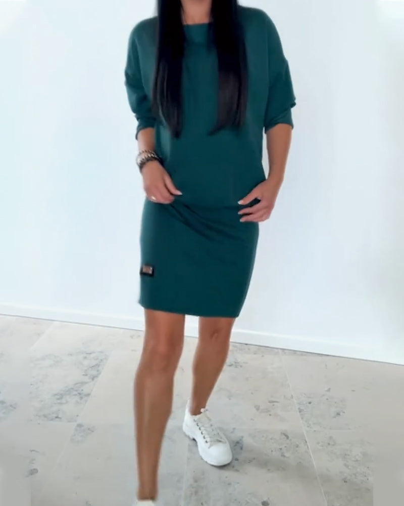 Kleid langärmlig leger figurbetont