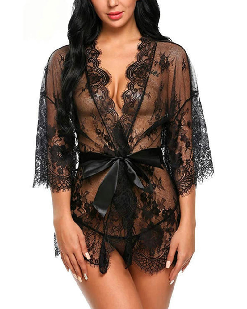 Eleganter einfarbiger Spitzenpyjama