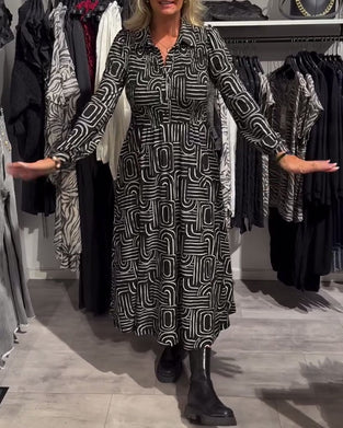 Kleid Mit Lapel - Kragen - Design Und Modische Gedruckte Merkmale