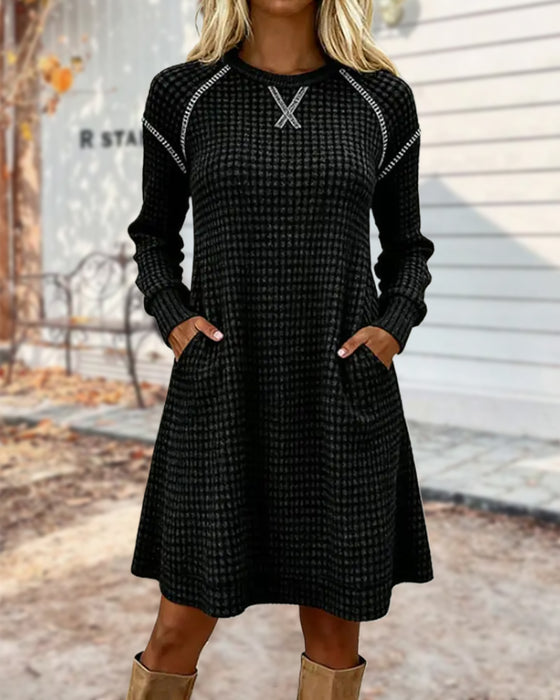 Kleid Mit Farbblock-Design, Stichdetail Und Tascheneigenschaft