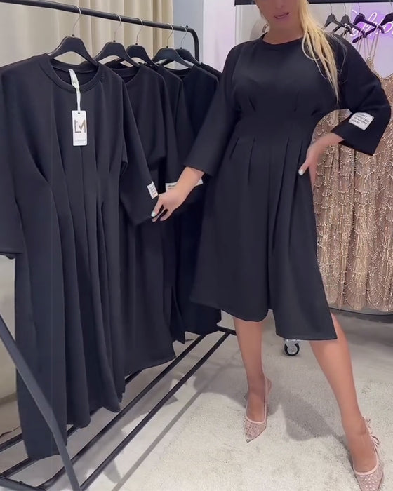 Elegantes Kleid mit einfarbigem Schlitz