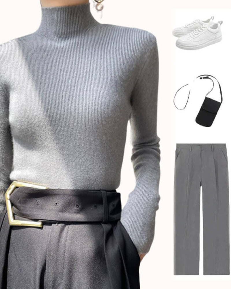 Gestrickter Pullover Mit Halbhohem Kragen