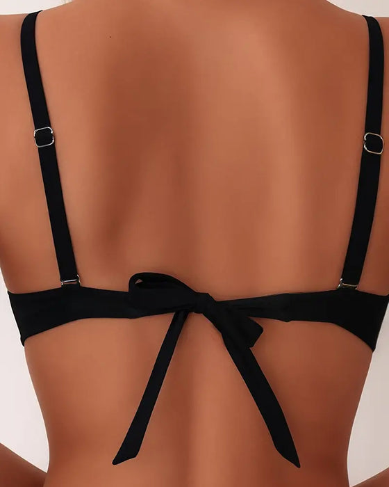 Sexy rückenfreies Bikini-Set