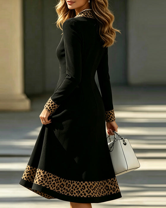 Kleid V-Ausschnitt Leopardenmuster Knopf A-Linie