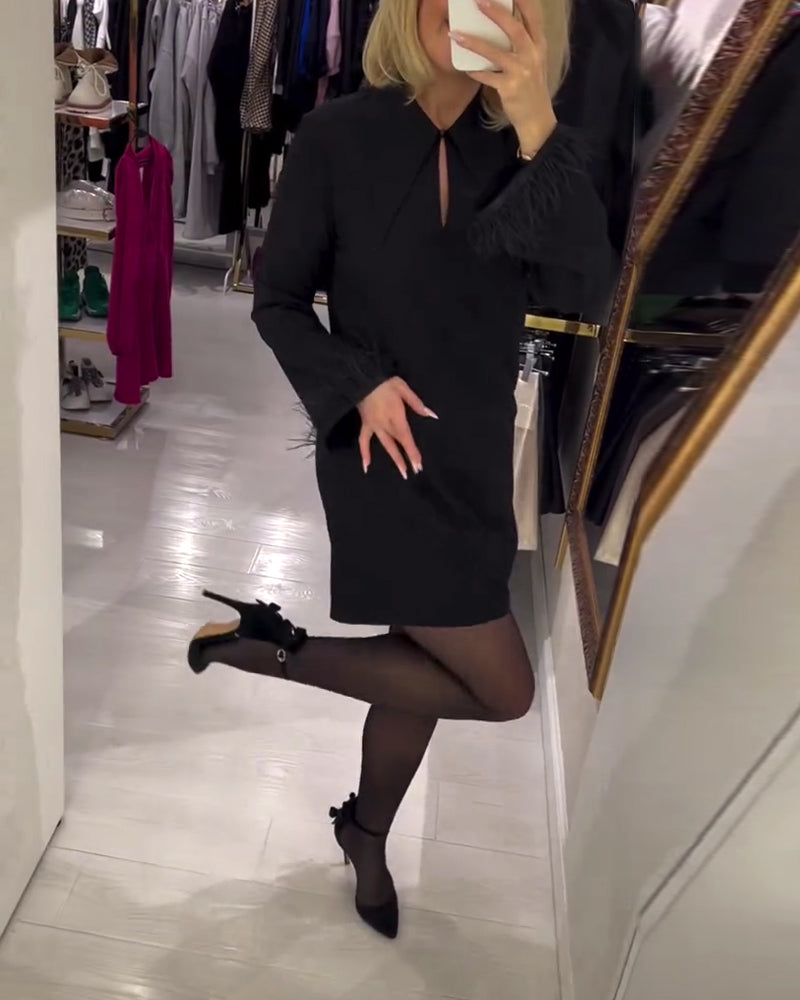 Unifarbenes langärmeliges Geradschnittkleid