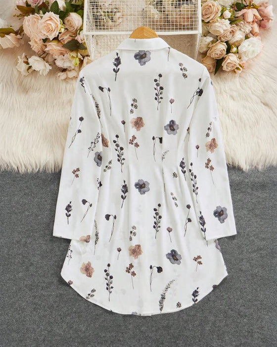 Kleid modisch Druck figurbetont