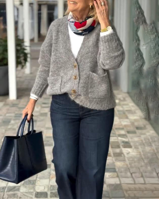 Klassische Cardigan Mit Tasche Und Knopfleiste