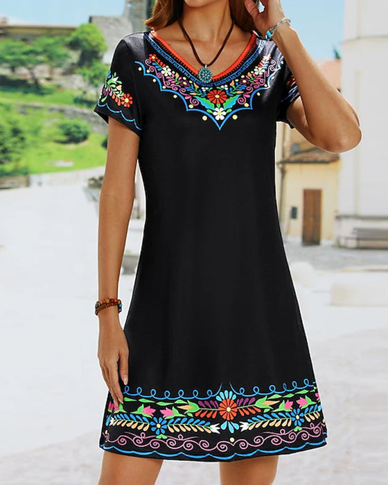 Kleid im Retro-Stil und mit kurzen Ärmeln