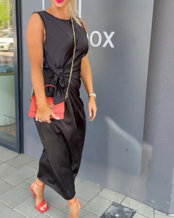 Kleid Ärmellos Figurbetonte Taille Uni
