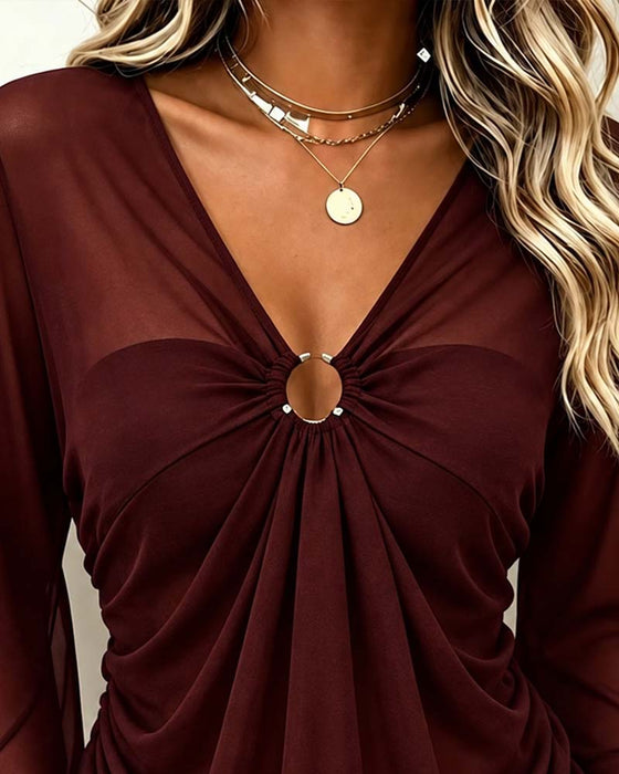 Bluse V-Ausschnitt Metall Ring Twist