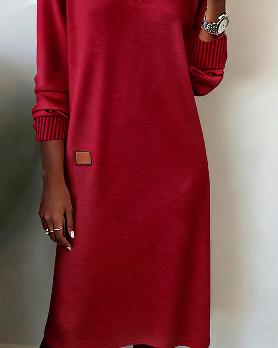 Strickkleid V-Ausschnitt stilvoll