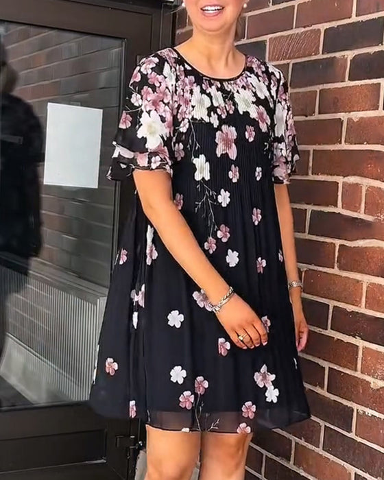 Kleid Rüsche Kurzarm Blumen Plissiert