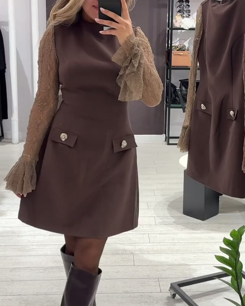 Stilvolles und elegantes Kleid mit Glockenärmeln