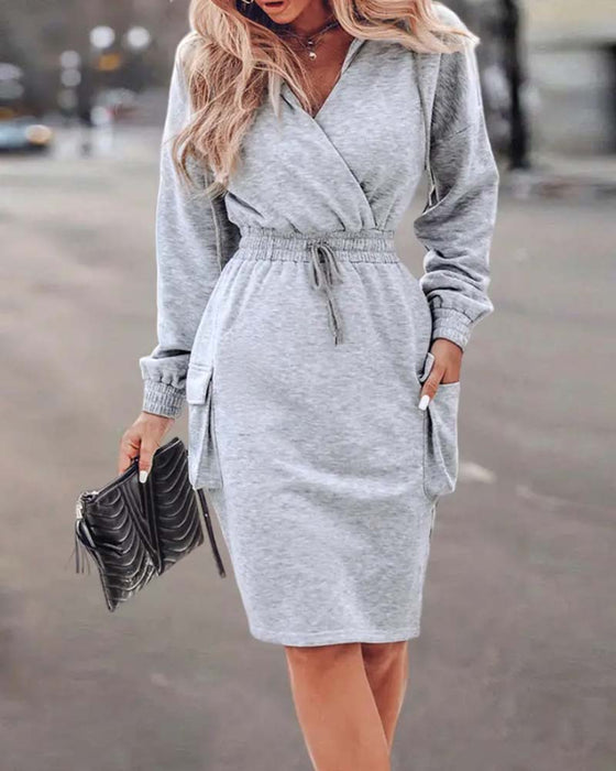 Kleid Stilvoll Mit Kapuze Tasche