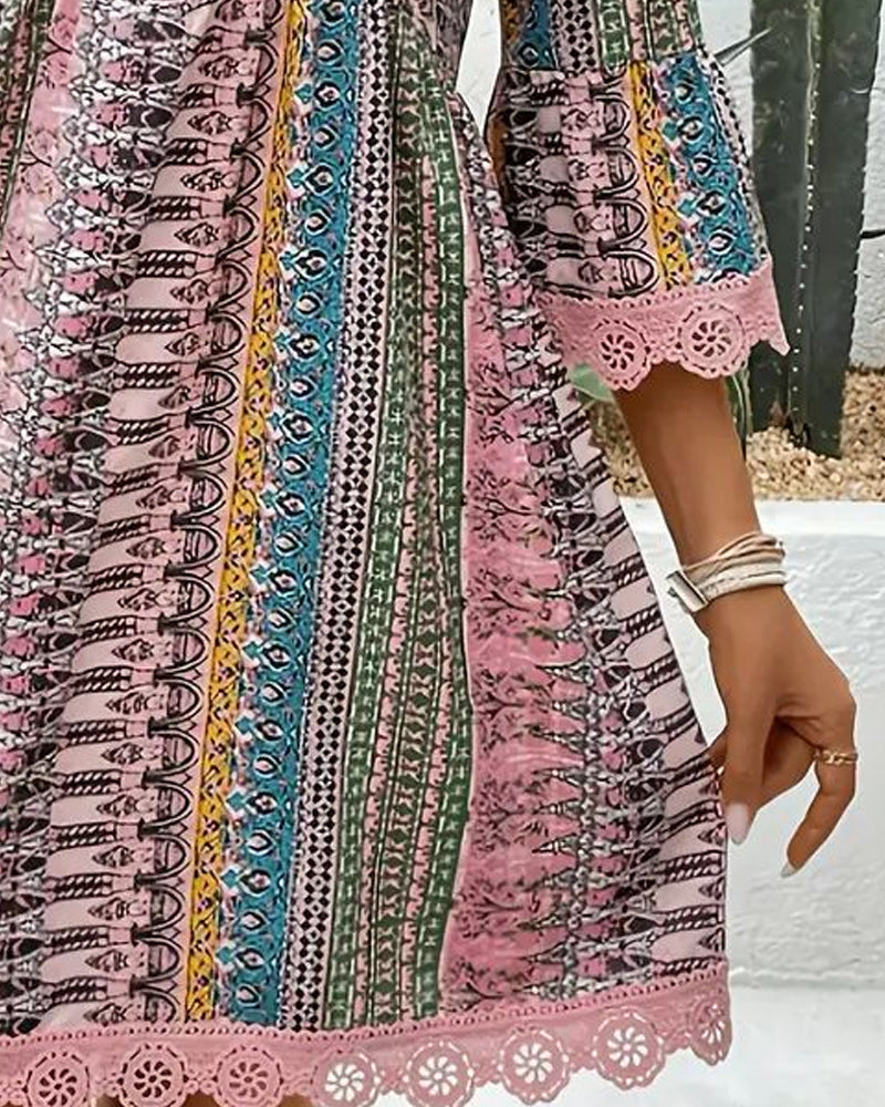 Kleid V-Ausschnitt Spitze Dreiviertelarm