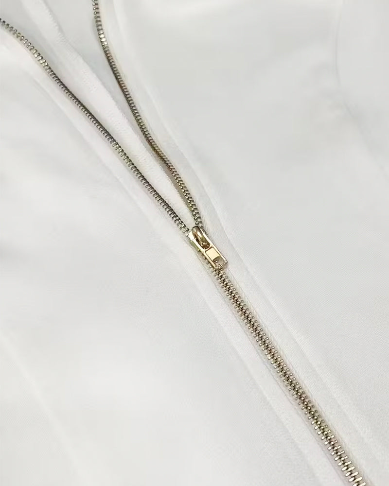 Kleid Mit Reißverschlusskragen Und Fransensaum