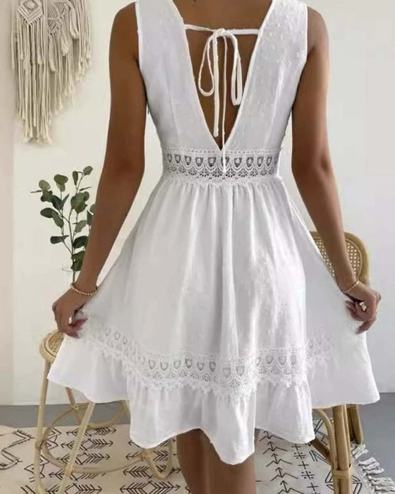 Kleid einfarbig Spitze rückenfrei