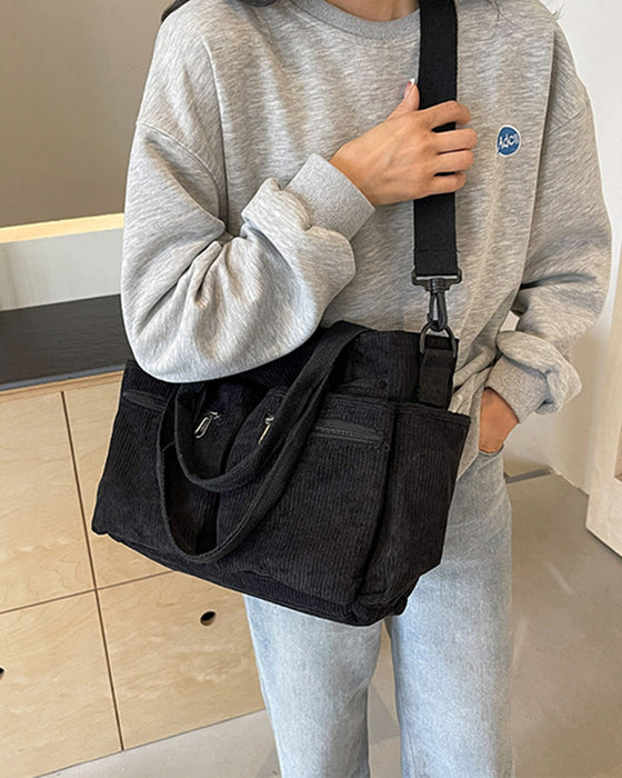 Einfarbige Cordtasche