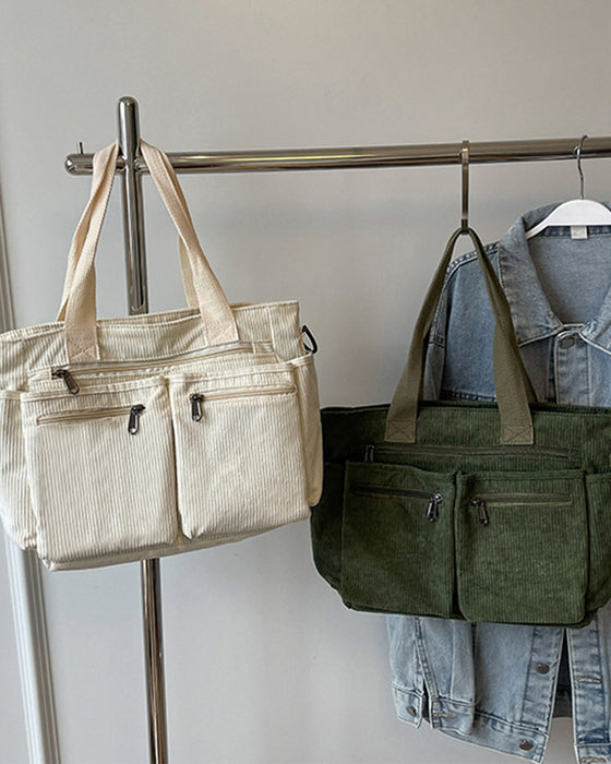Einfarbige Cordtasche
