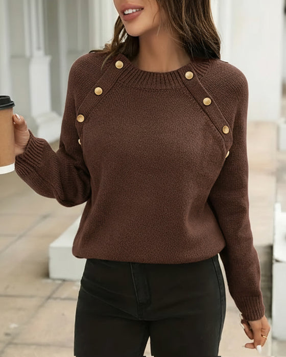 Pullover mit Knöpfen und Rundhalsausschnitt