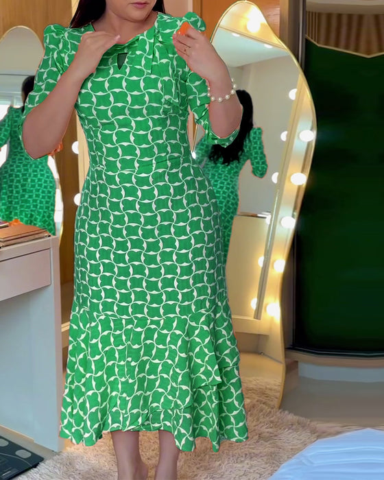 Kleid Halbarm Rundhals Taillenprint