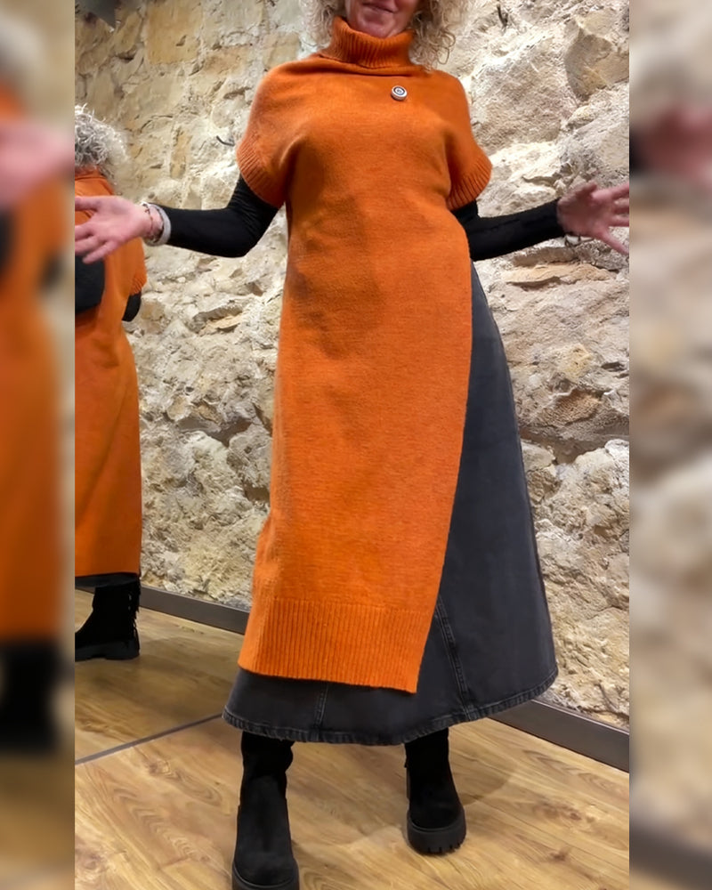 Kurze Ärmel Pullover mit Schlitzen und Rollkragen