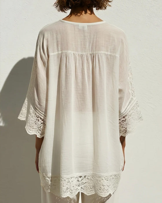 Einfarbige Spitzen-V-Ausschnitt-Bluse