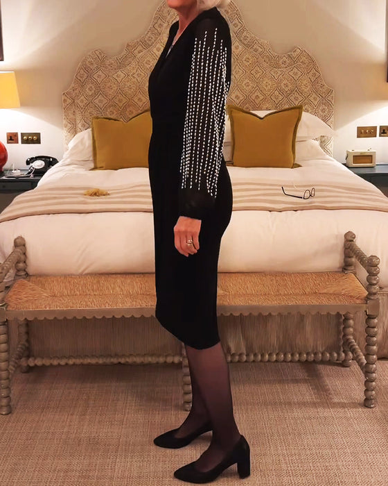 Kleid V-Ausschnitt Langarm Tailliert Midi