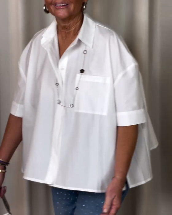 Geraffte Bluse mit kurzen Ärmeln