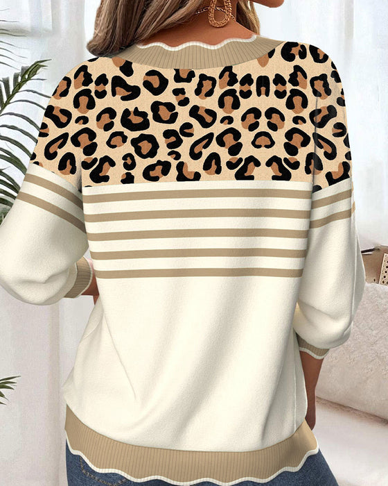 Pullover V-Ausschnitt Leopardenprint Kontrast
