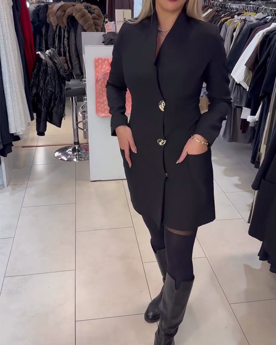 Kleid Stehkragen Metallknopf Anzug
