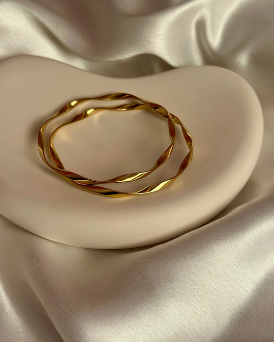 Armband Geschlossenes Design Möbius
