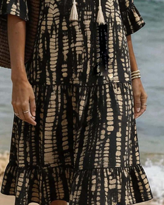 Lässiges Kleid Mit V-Ausschnitt Und Print