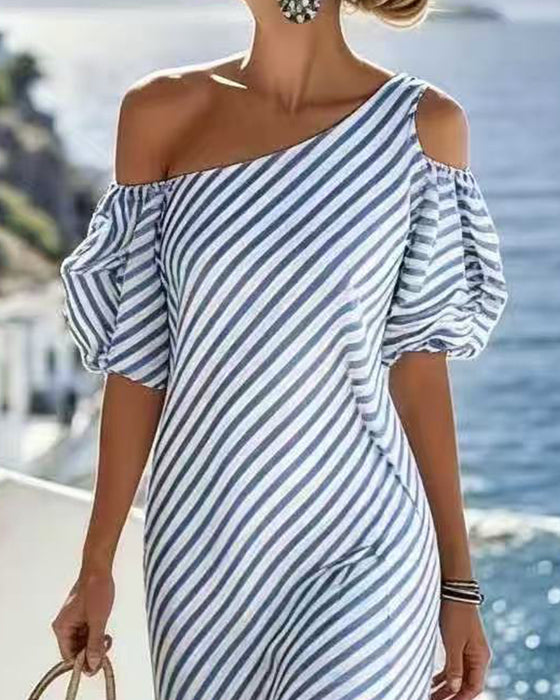 Kleid Blau Und Weiß Gestreift Off-Shoulder