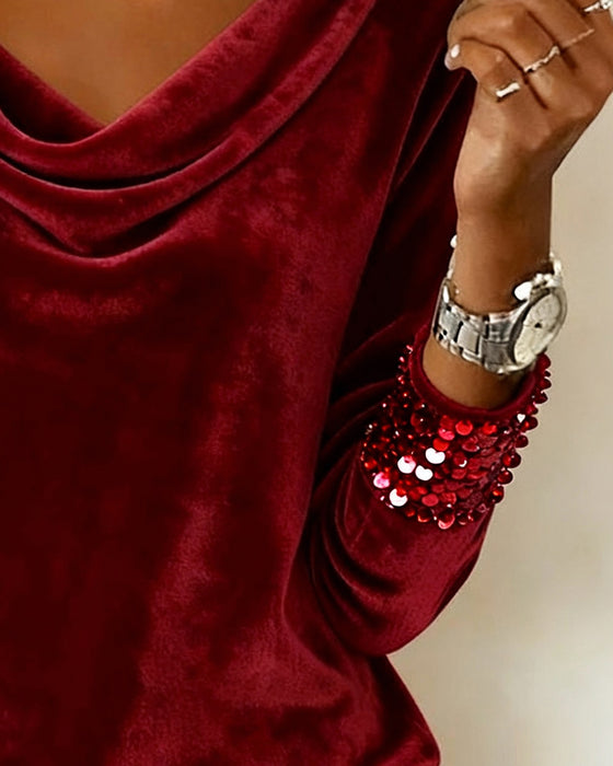 Top mit drapiertem Kragen aus Samt mit Pailletten