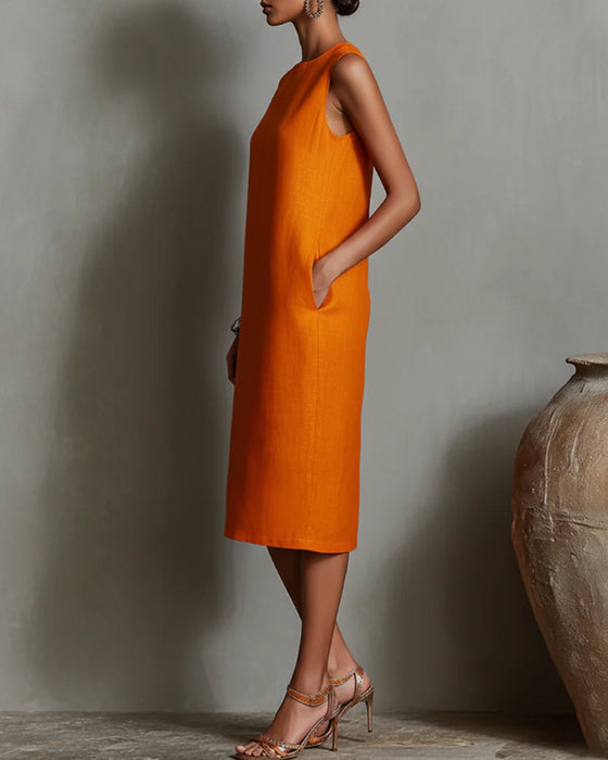 Kleid Mit Rundhalsausschnitt, Ärmellos