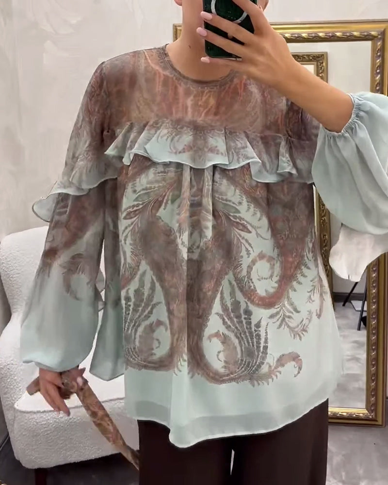 Elegante Bluse mit Print und Rüschen am Rundhalsausschnitt