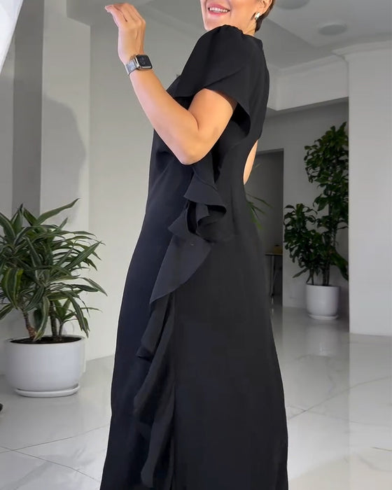 Modisches unifarbenes Kleid mit Rüschen-Design