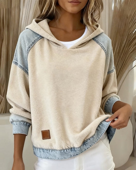 Langärmliges Kapuzensweatshirt Mit Kontrasttasche