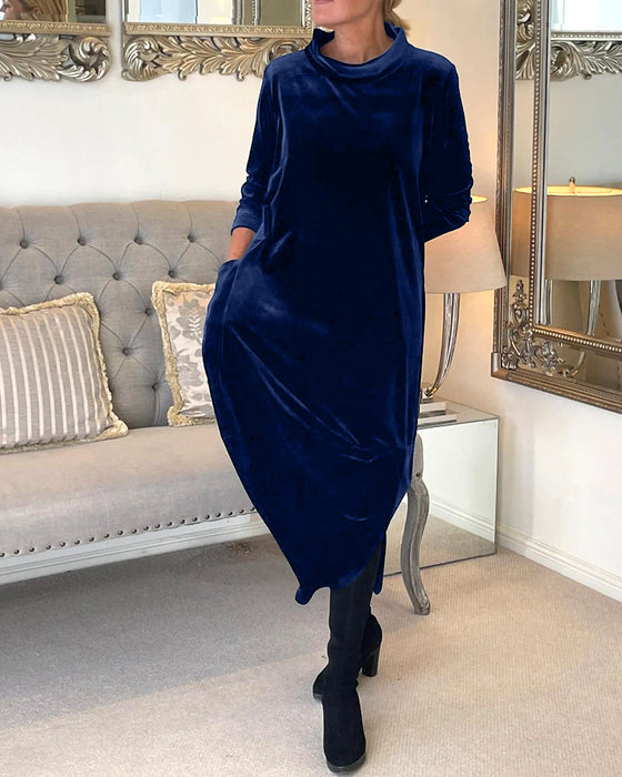 Kleid mit Taschen und Stehkragen