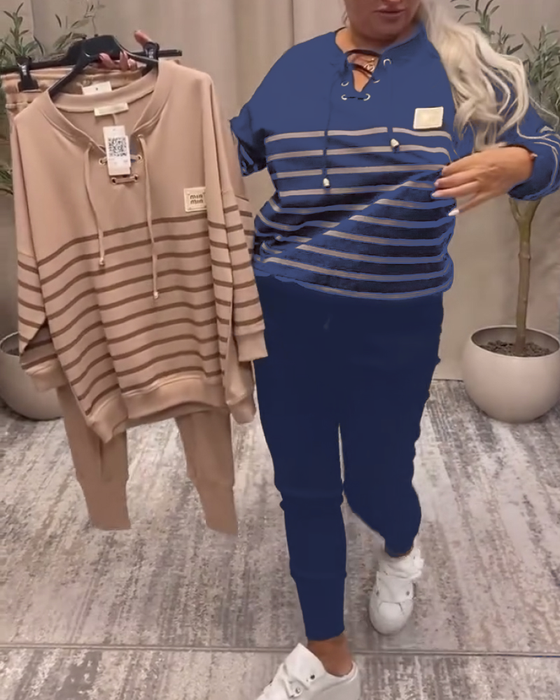 zweiteiliges Set mit lässiger gestreifter Sporthose bis zum Knöchel