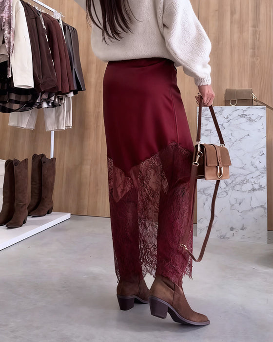 eleganter Satinrock mit Spitzen-Patchwork