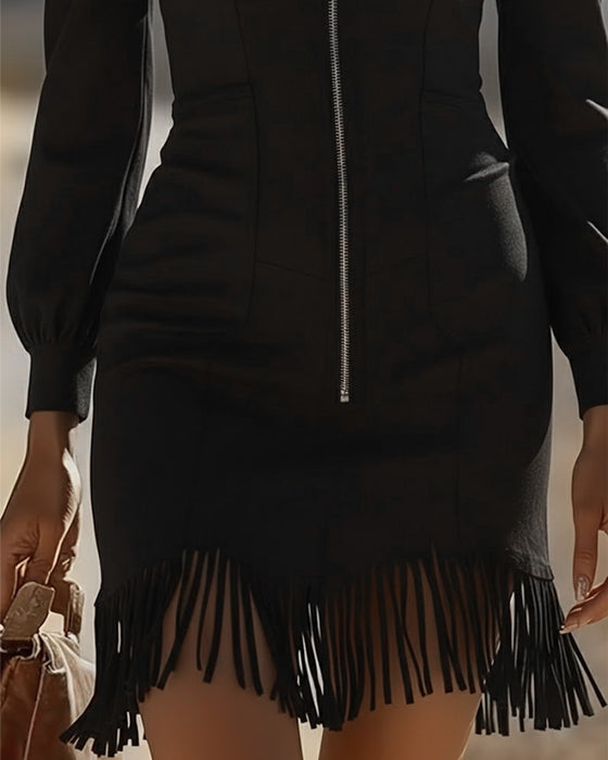 Kleid Mit Reißverschlusskragen Und Fransensaum