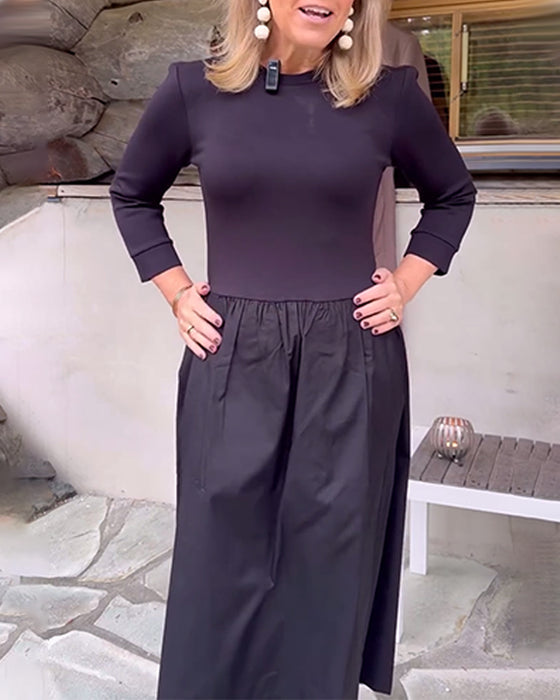 Kleid Mit Slim-Fit-Schnitt, Schlankeffekt Und Elegantem Ambiente