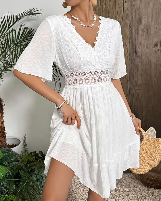 Kleid V-Ausschnitt Spitzenbesatz Taille A-Linie