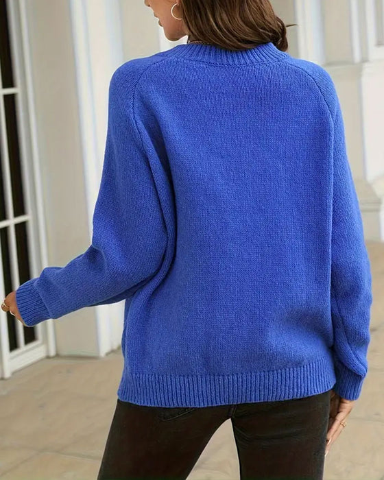 Pullover mit Knöpfen und Rundhalsausschnitt