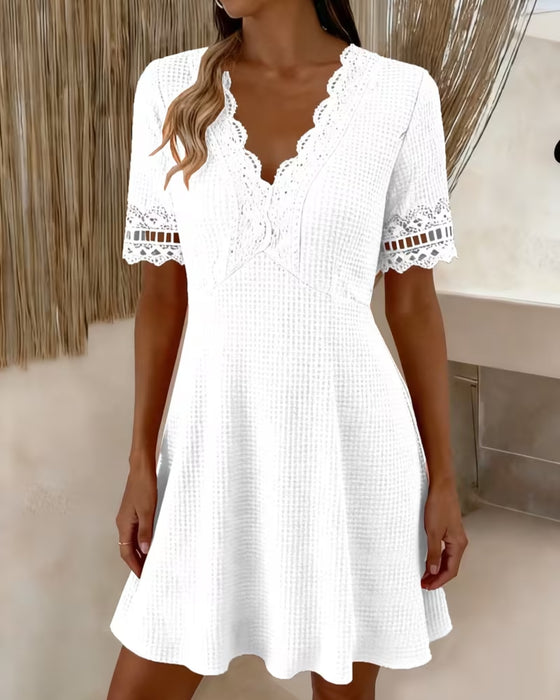 Kleid V-Ausschnitt Spitze Patchwork Waffel