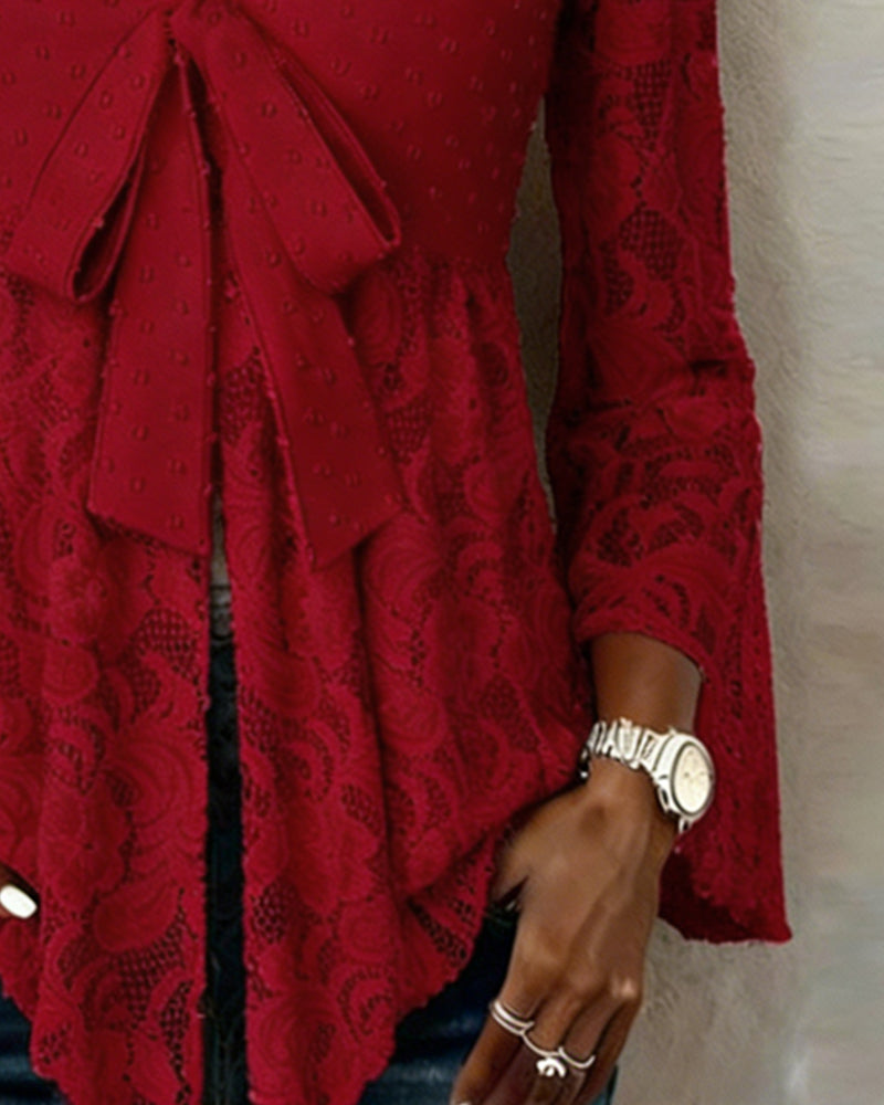 Unifarbene Bluse mit Glockenärmeln und V-Ausschnitt