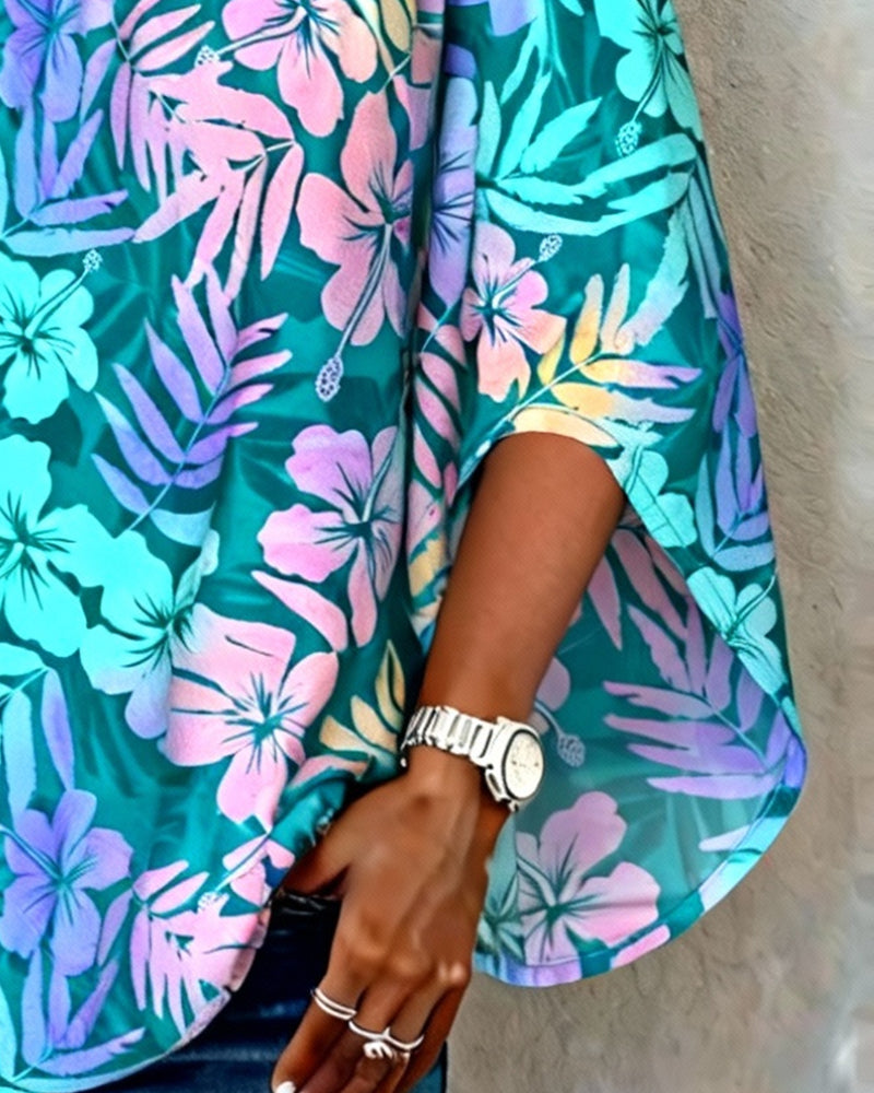 Bedruckte Bluse mit schulterfreien Fledermausärmeln