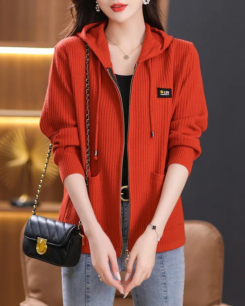 Jacke Mit Kapuze Und Reißverschluss